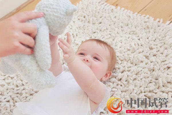 拮抗劑方案移植鮮胚內膜厚度一定要達標(圖1)