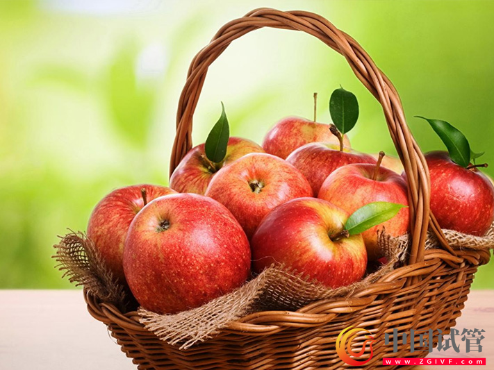 謠言！試管嬰兒移植不能吃蘋果不符合事實(圖1)