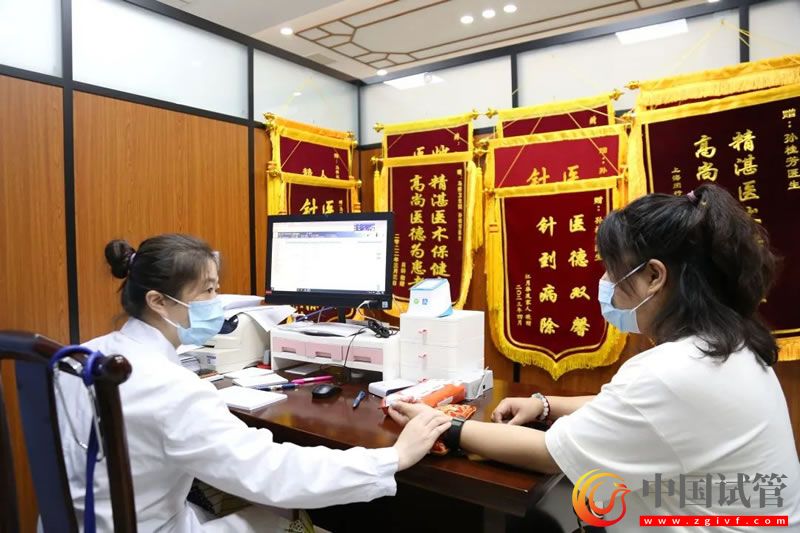 滬第二批中醫(yī)藥特色示范社區(qū)衛(wèi)生服務站（村衛(wèi)生室）建成(圖2)