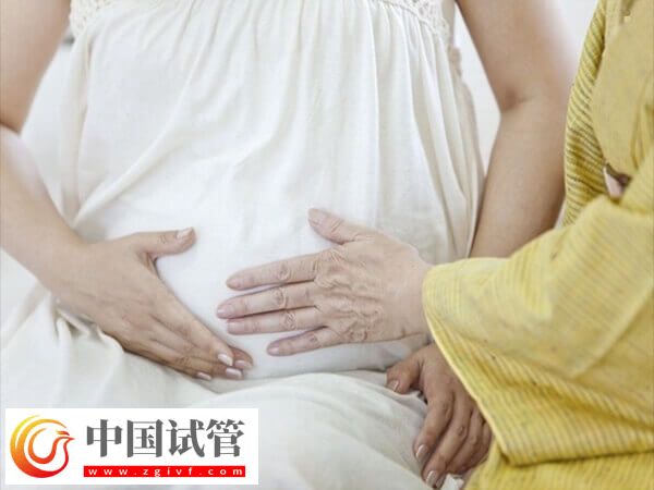 臨產(chǎn)前有哪些注意事項(圖1) 臨產(chǎn)前有哪些注意事項(圖1)