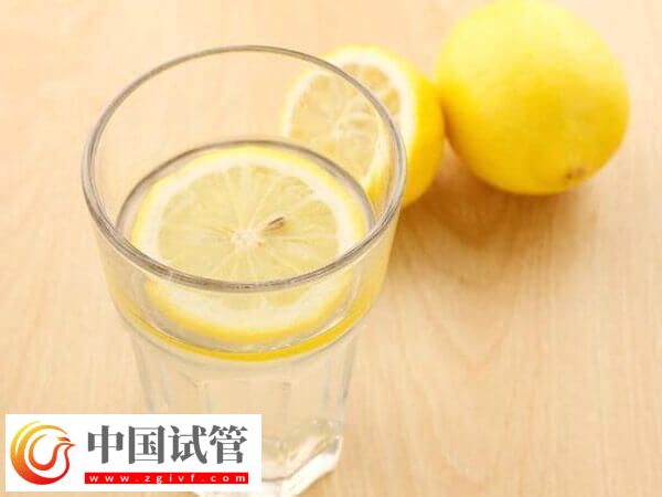 試管移植后喝檸檬水能不能增強(qiáng)免疫力(圖1) 試管移植后喝檸檬水能不能增強(qiáng)免疫力(圖1)