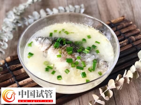 鮮胚移植后吃鯽魚湯有沒有好處(圖1) 鮮胚移植后吃鯽魚湯有沒有好處(圖1)