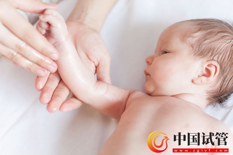 三代試管嬰兒年齡要求：如何合理規(guī)劃備孕，提升成功率(圖1)